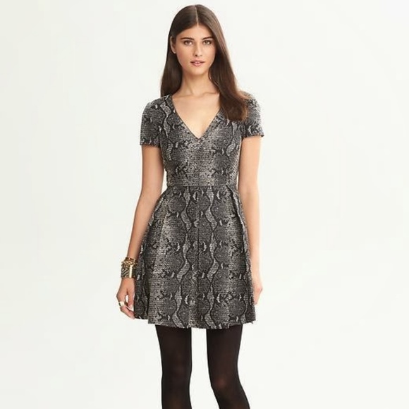 Banana Republic Heritage | Snakeskin Dress Size 8 - Picture 1 of 4